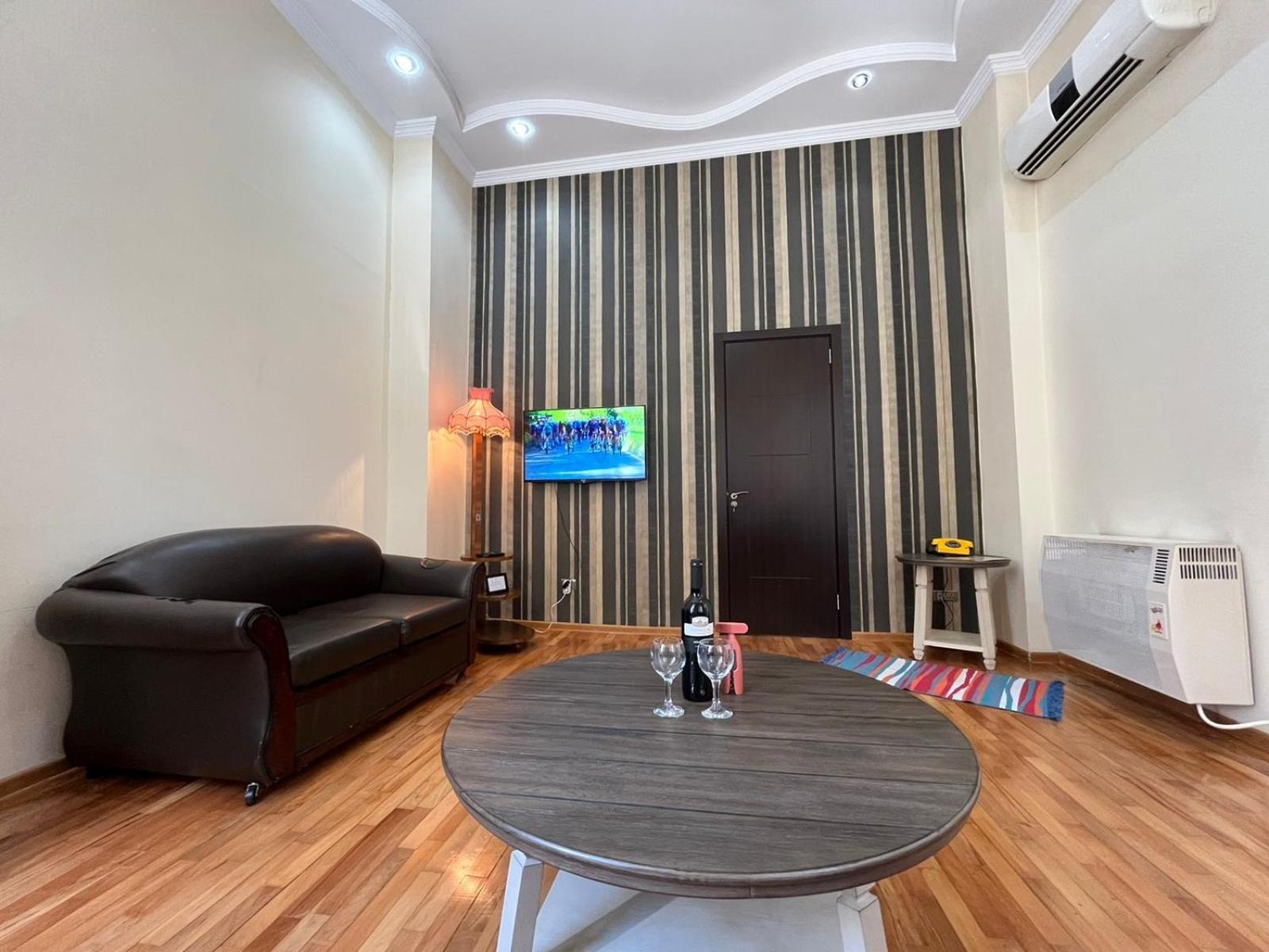 Old Batumi Apartment On Kostava 9 Εξωτερικό φωτογραφία
