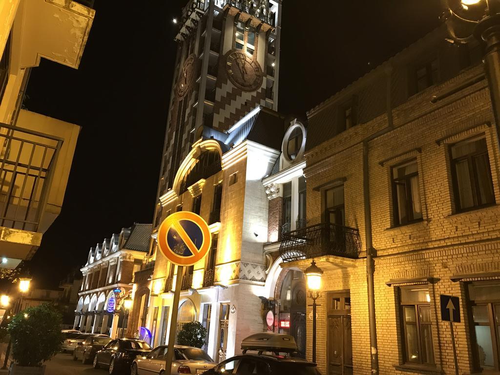 Old Batumi Apartment On Kostava 9 Εξωτερικό φωτογραφία